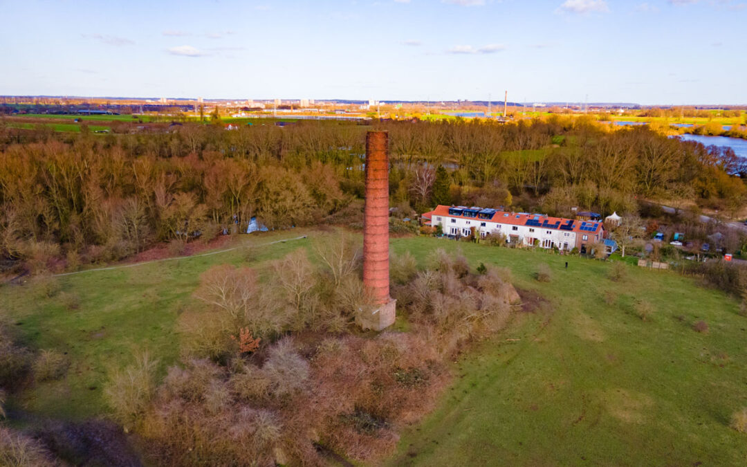 Wageningen – De Blauwe Kamer overvliegen met een drone