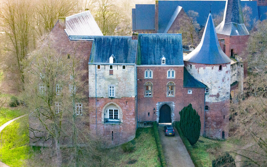 Drone vliegen bij Kasteel Horn in Horn